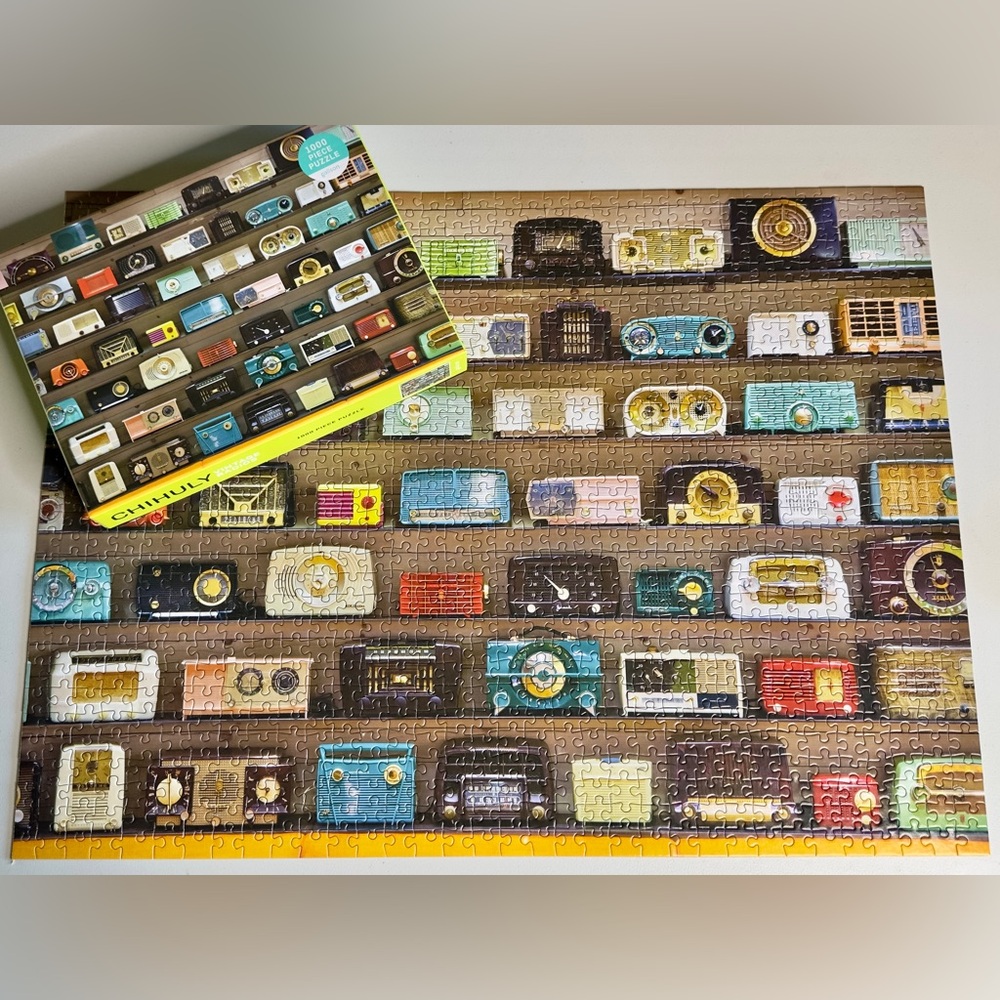 Galison Chihuly Vintage Radios 1000 Pc Puzzle Complete 27x20
